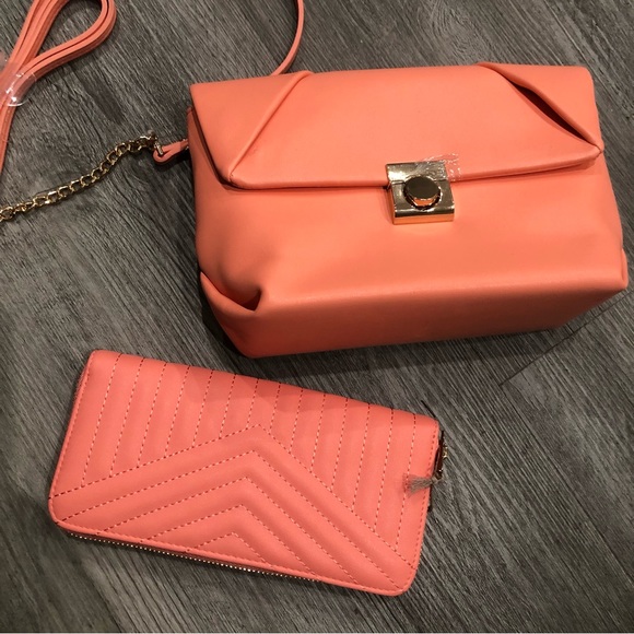 Purse & Wallet Set - Picture 3 of 12